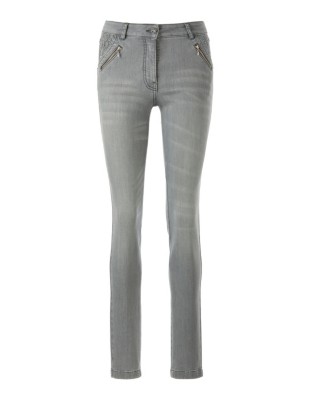 Jeans mit Stickerei